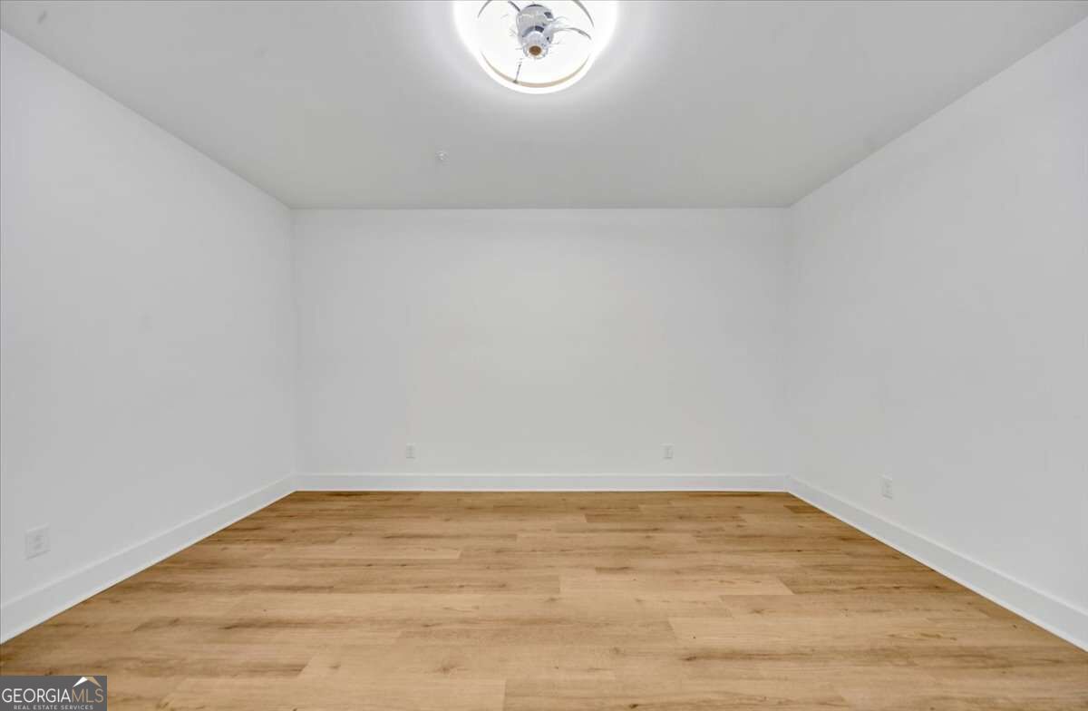 237 W Marietta Street Property Photo 37