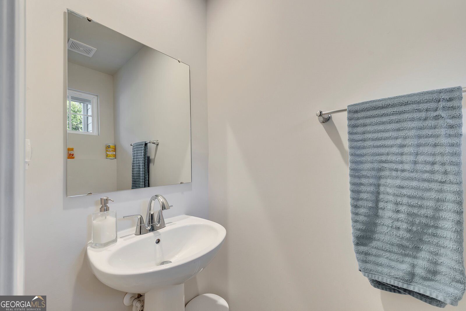 30 Nw Downing Drive Property Photo 11