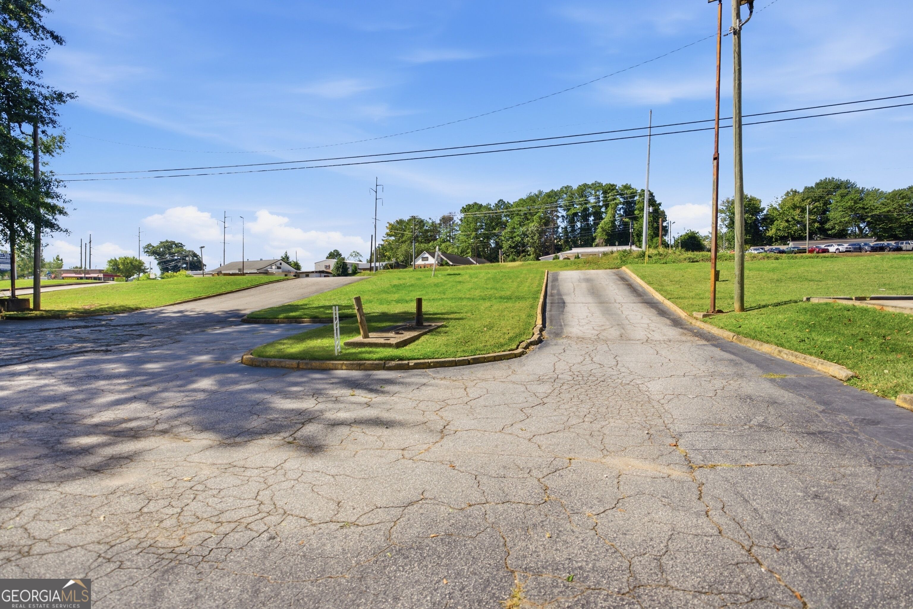 2289 S Cobb Drive Se Property Photo 31