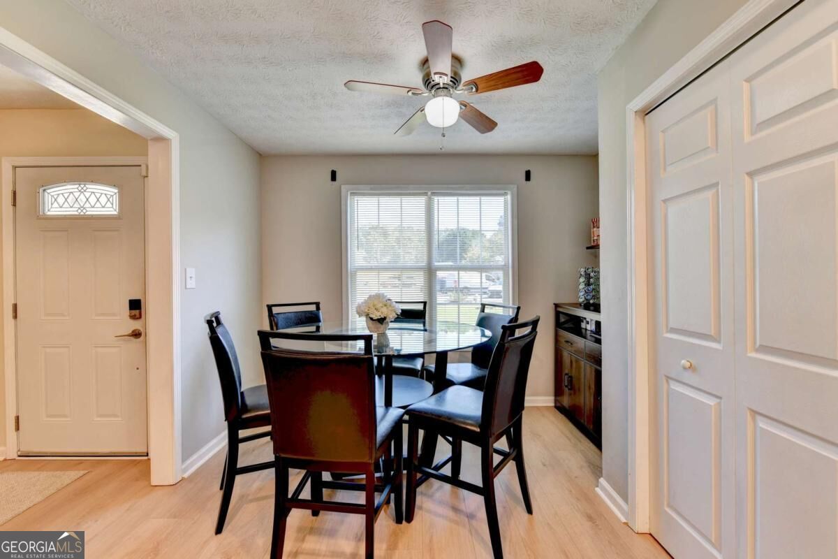 5295 Hillcrest Glenn Drive Property Photo 13
