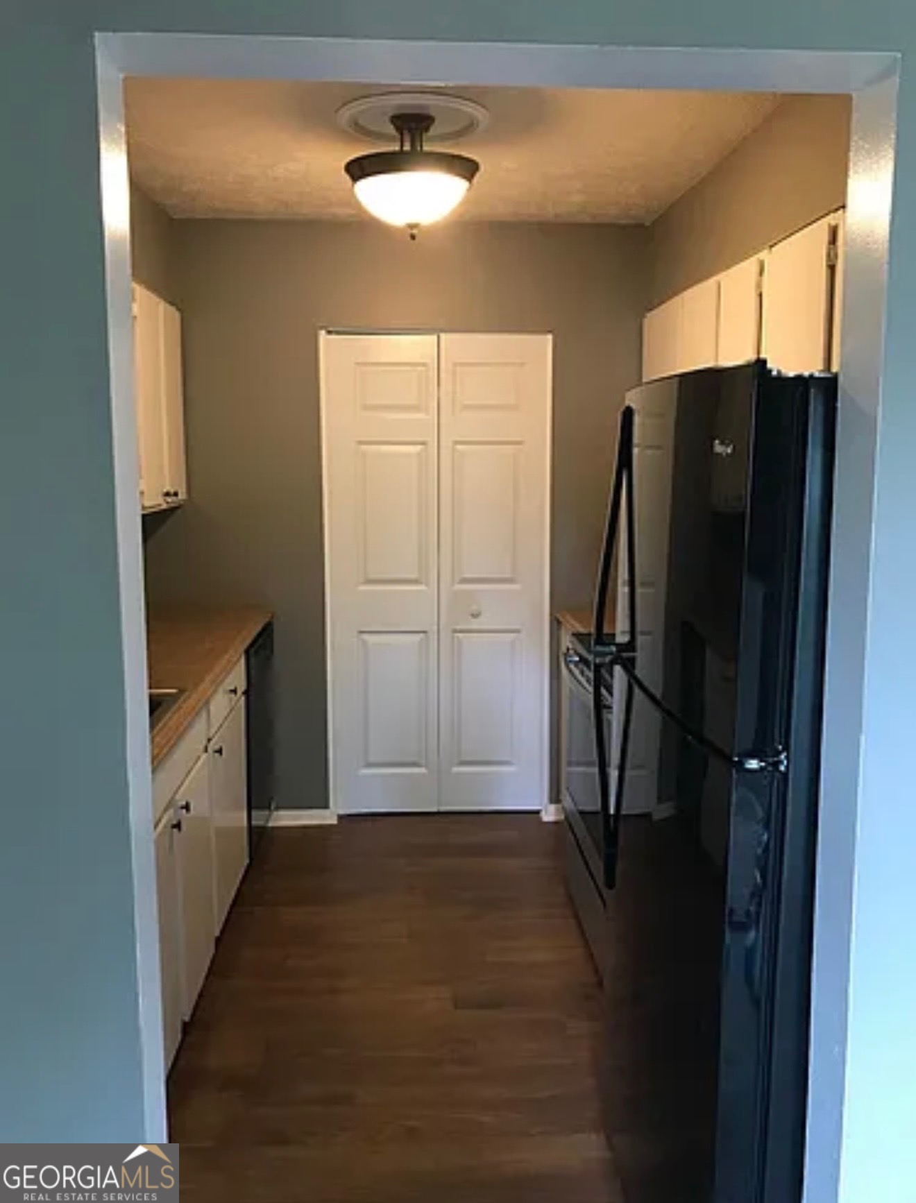304 Twiggs Corner Property Photo 3