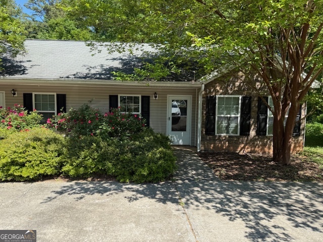 55 Crestwood Drive Property Photo 1