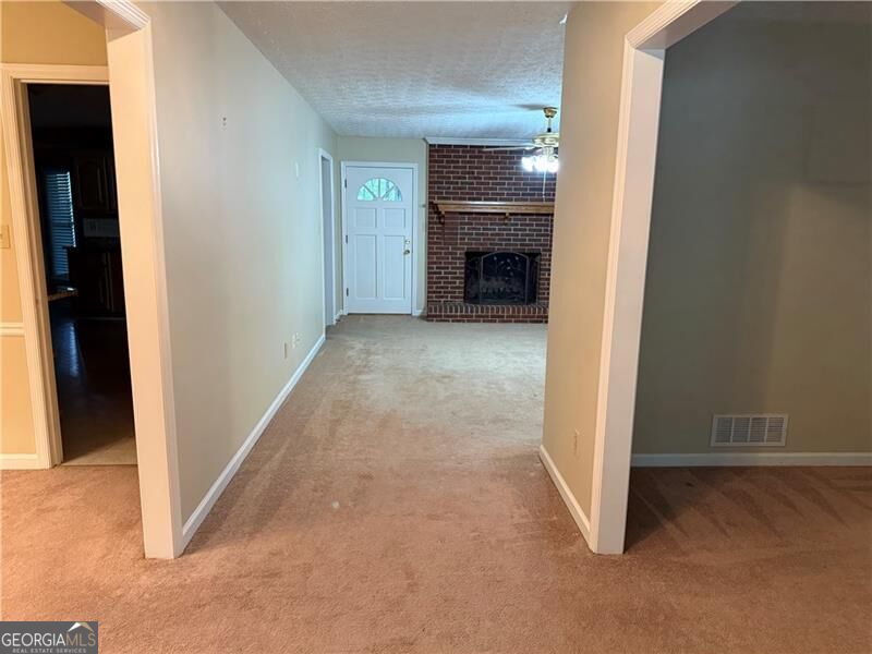 2945 Alan Drive Sw Property Photo 8