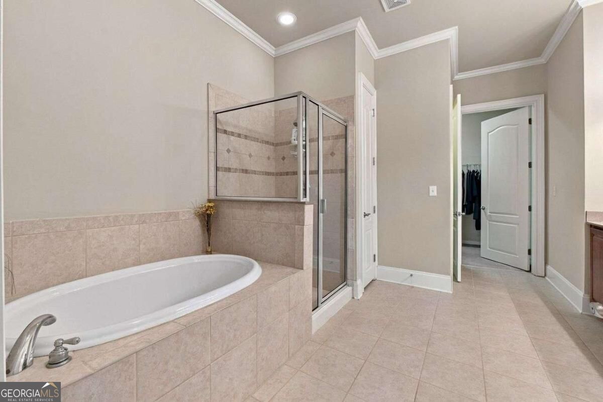 2300 Peachford Road # 3410 Property Photo 16