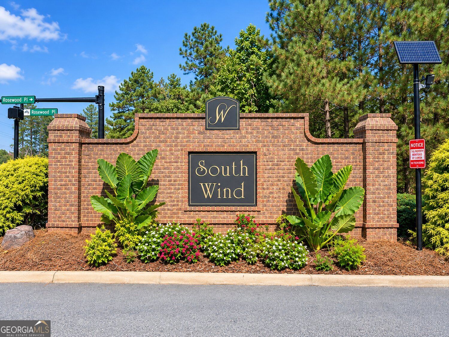 518 Eagles Point Property Photo 41
