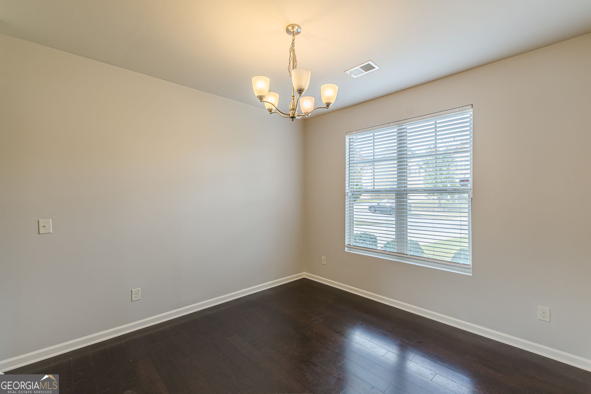 4730 Brookwood Place Property Photo 7
