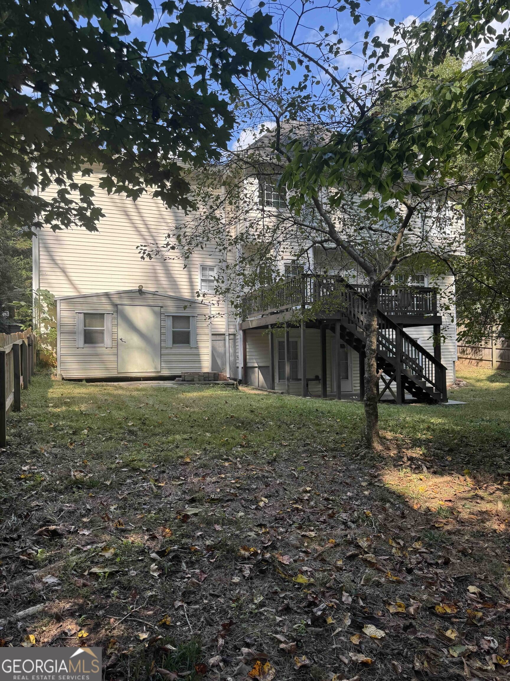 120 Hollow Springs Drive Property Photo 47