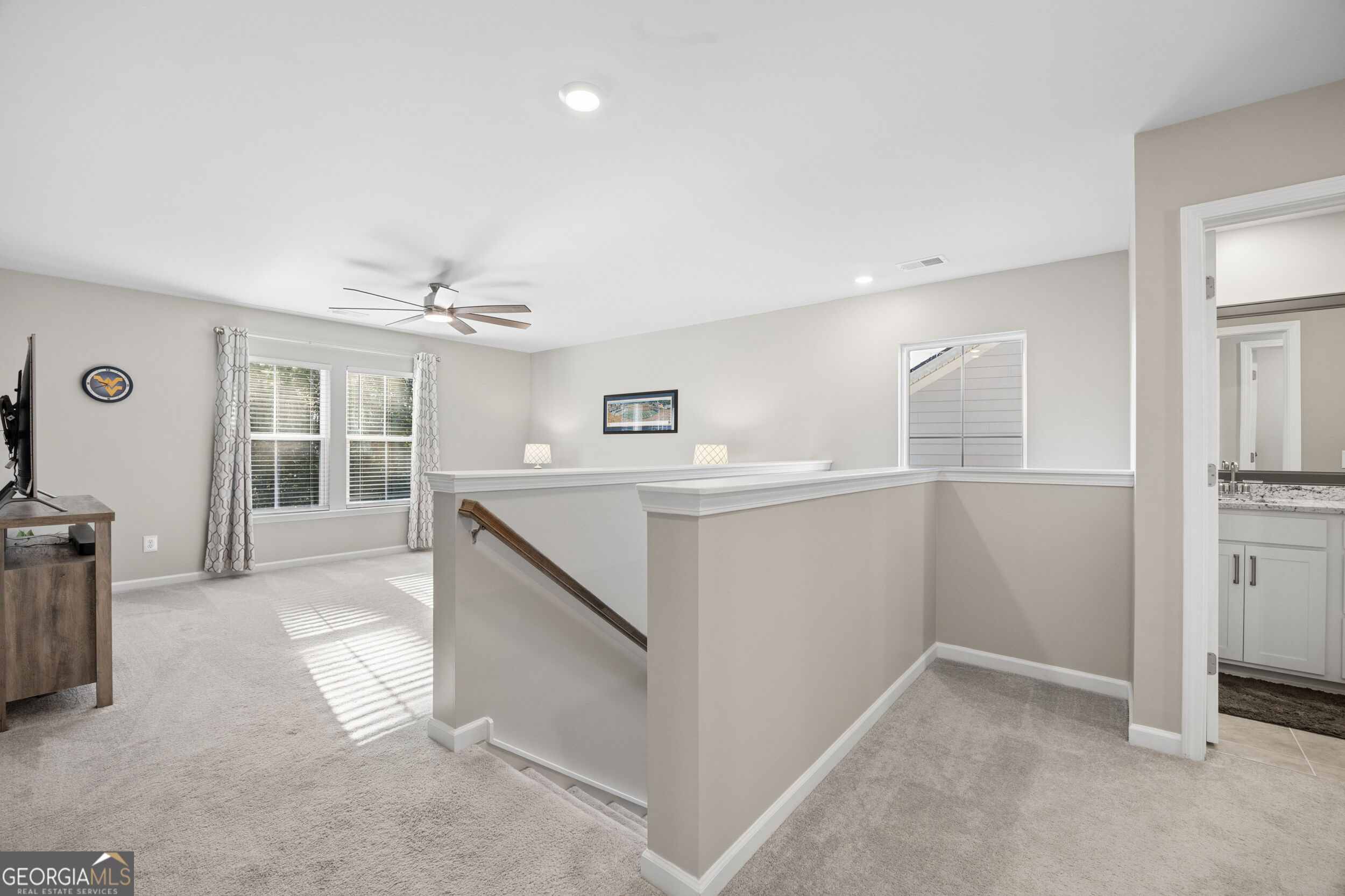 148 Binscombe Lane Property Photo 16