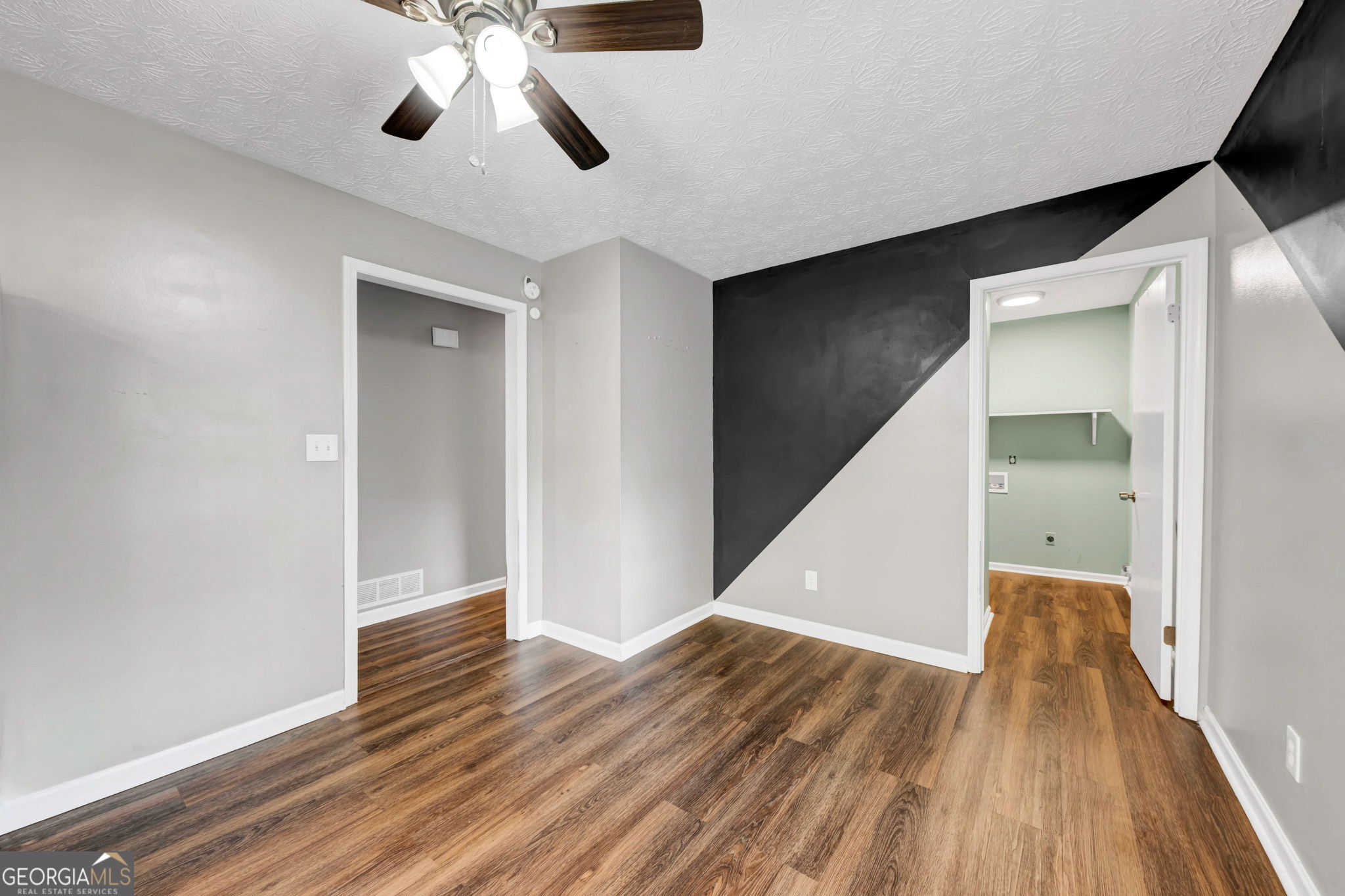 8852 Churchill Place Property Photo 20