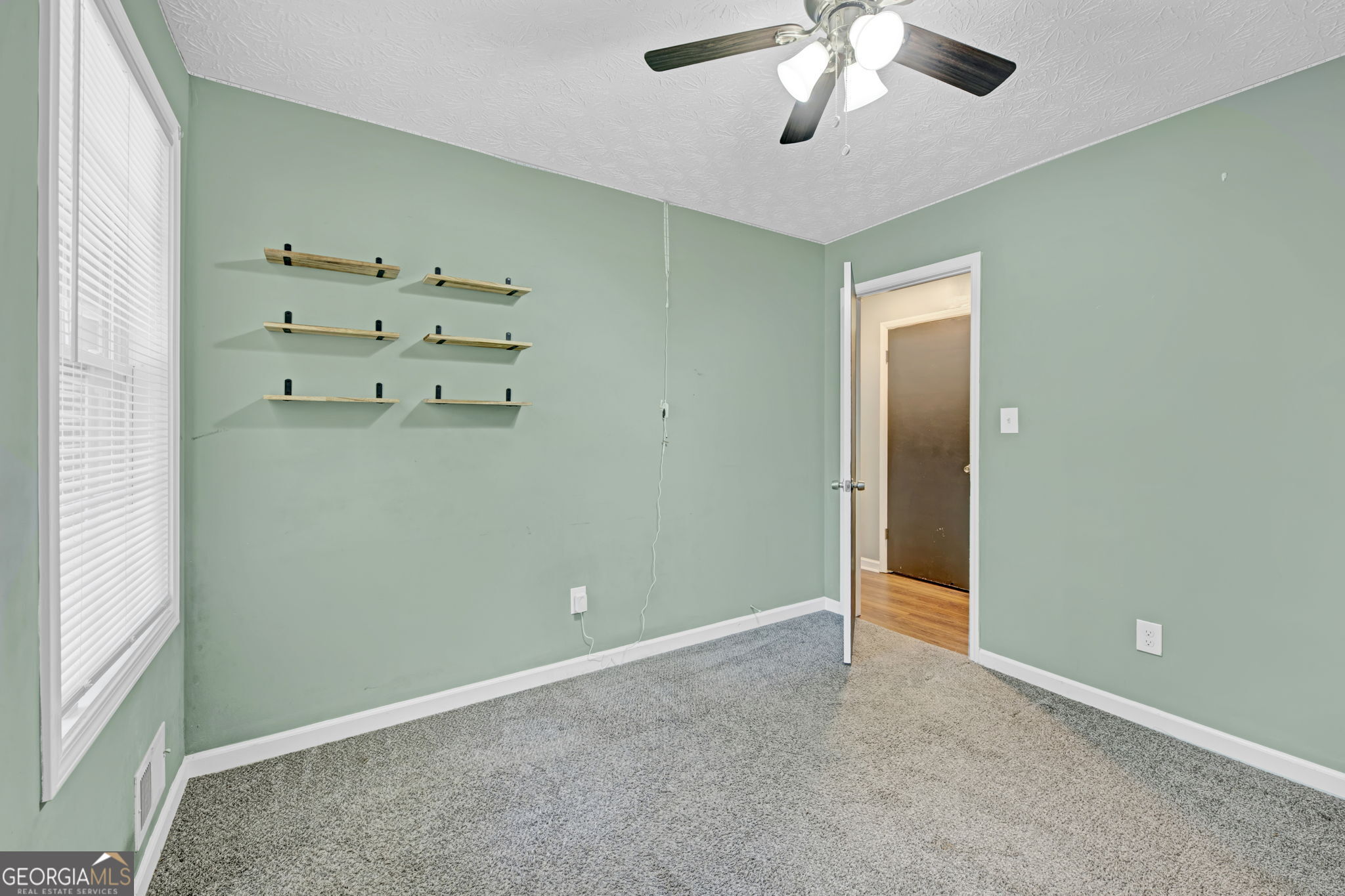 8852 Churchill Place Property Photo 25