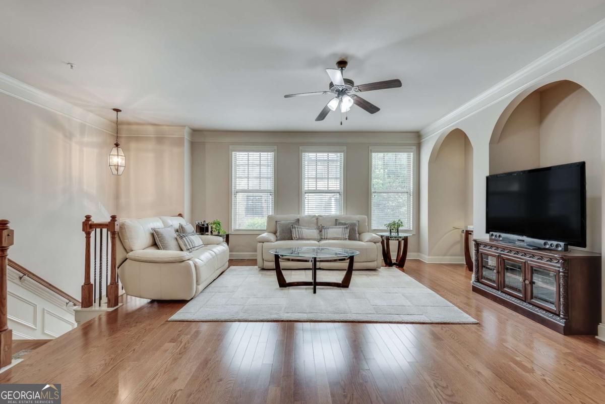 9005 Woodland Trail Property Photo 1
