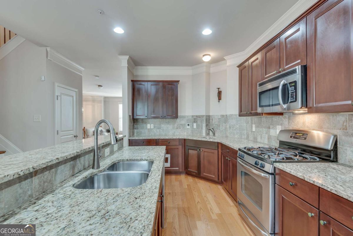 9005 Woodland Trail Property Photo 12