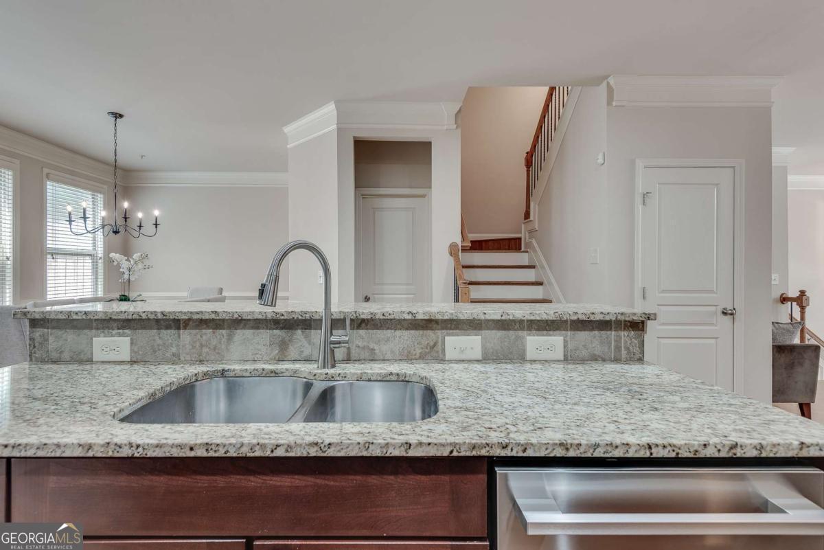 9005 Woodland Trail Property Photo 13