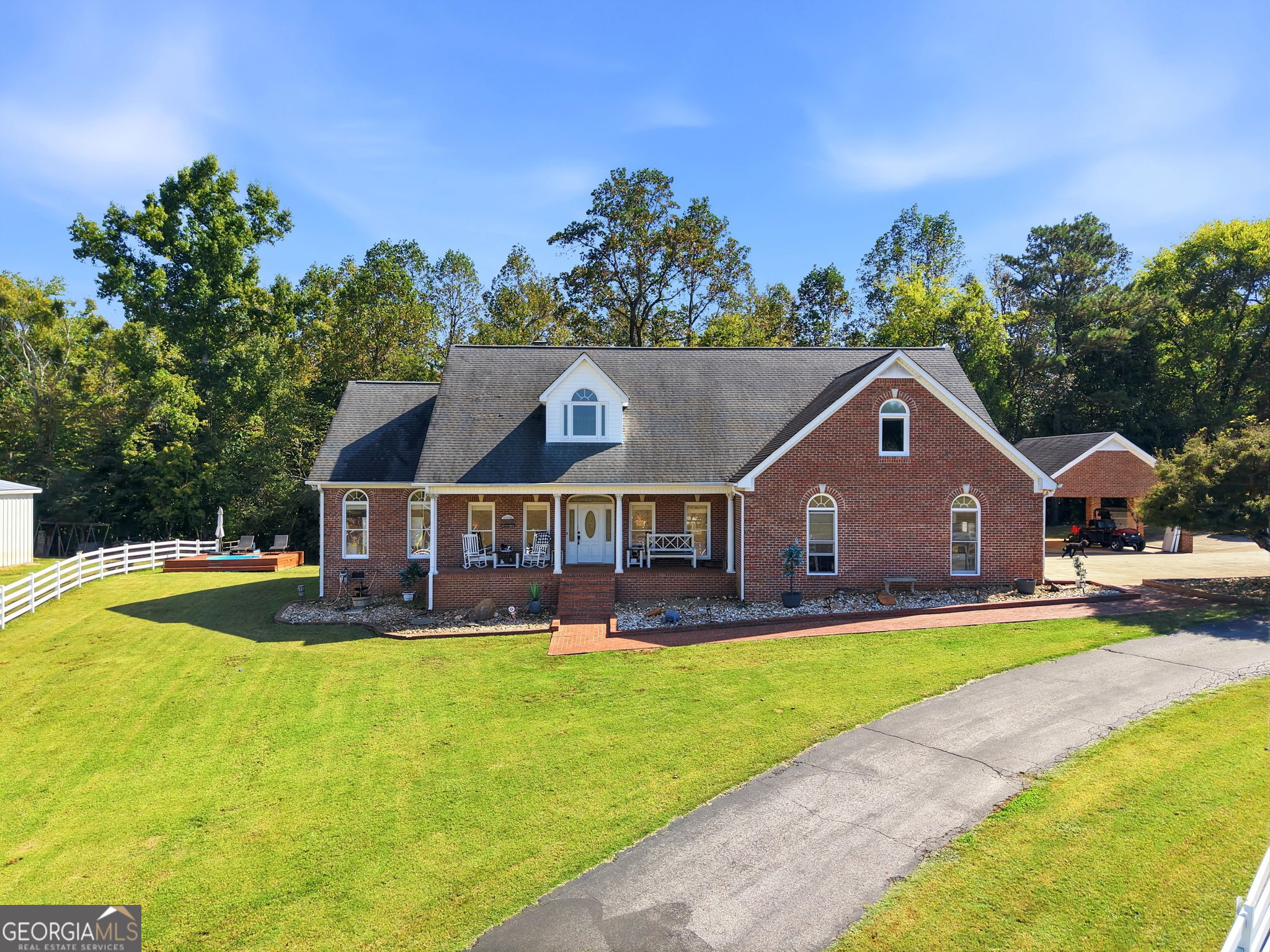 6140 Cartersville Highway Property Photo 1
