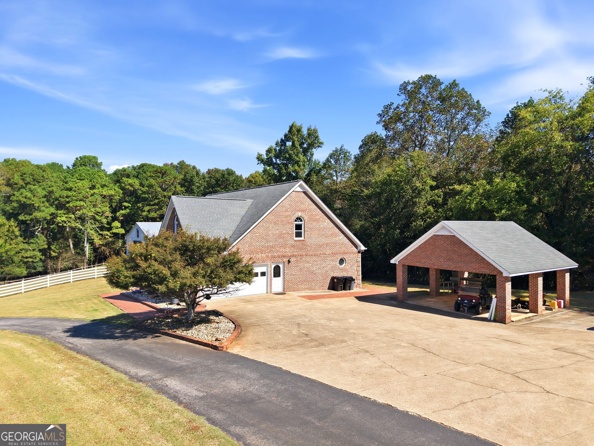 6140 Cartersville Highway Property Photo 4