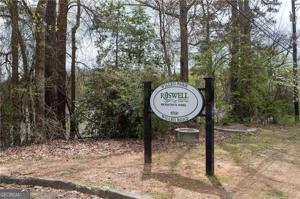 1060 Ashley Manor Drive Property Photo 6