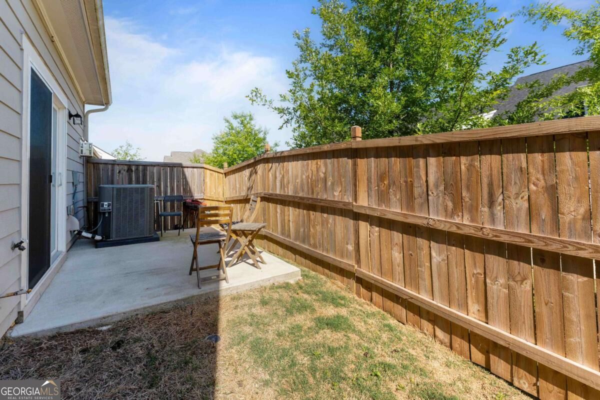 18 Singleton Way Property Photo 35