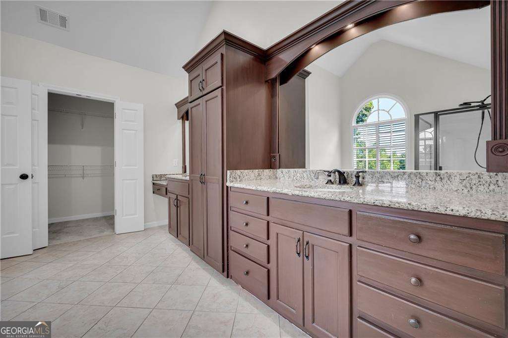 4910 Red Robin Ridge Property Photo 34