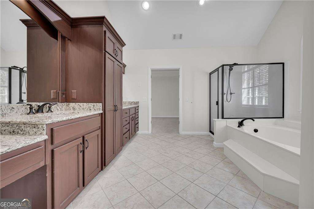 4910 Red Robin Ridge Property Photo 36