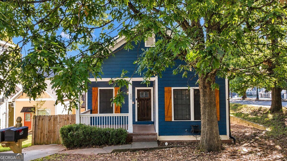 650 Ira Street Sw Property Photo 2