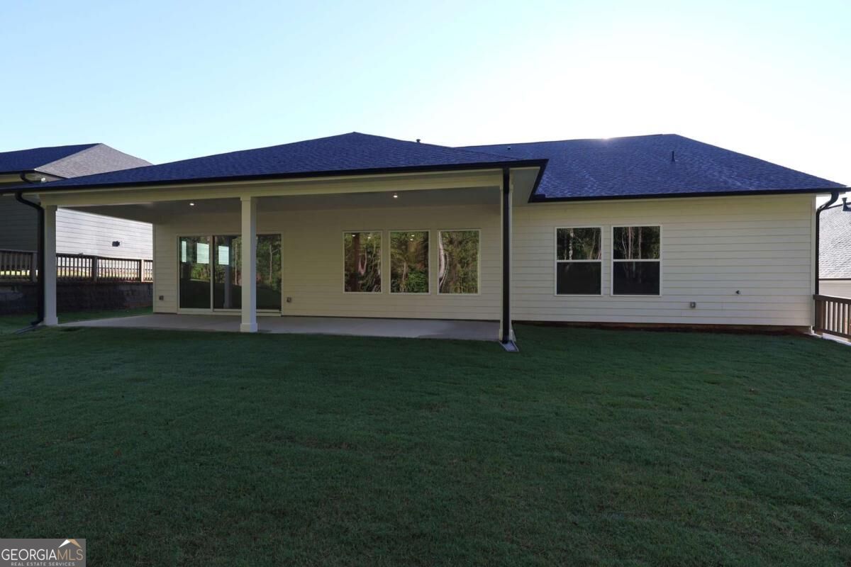636 Barnfield Way Property Photo 2