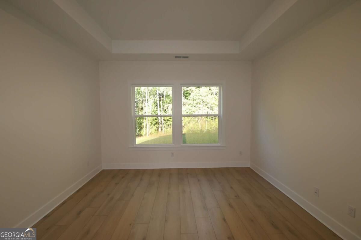 636 Barnfield Way Property Photo 10
