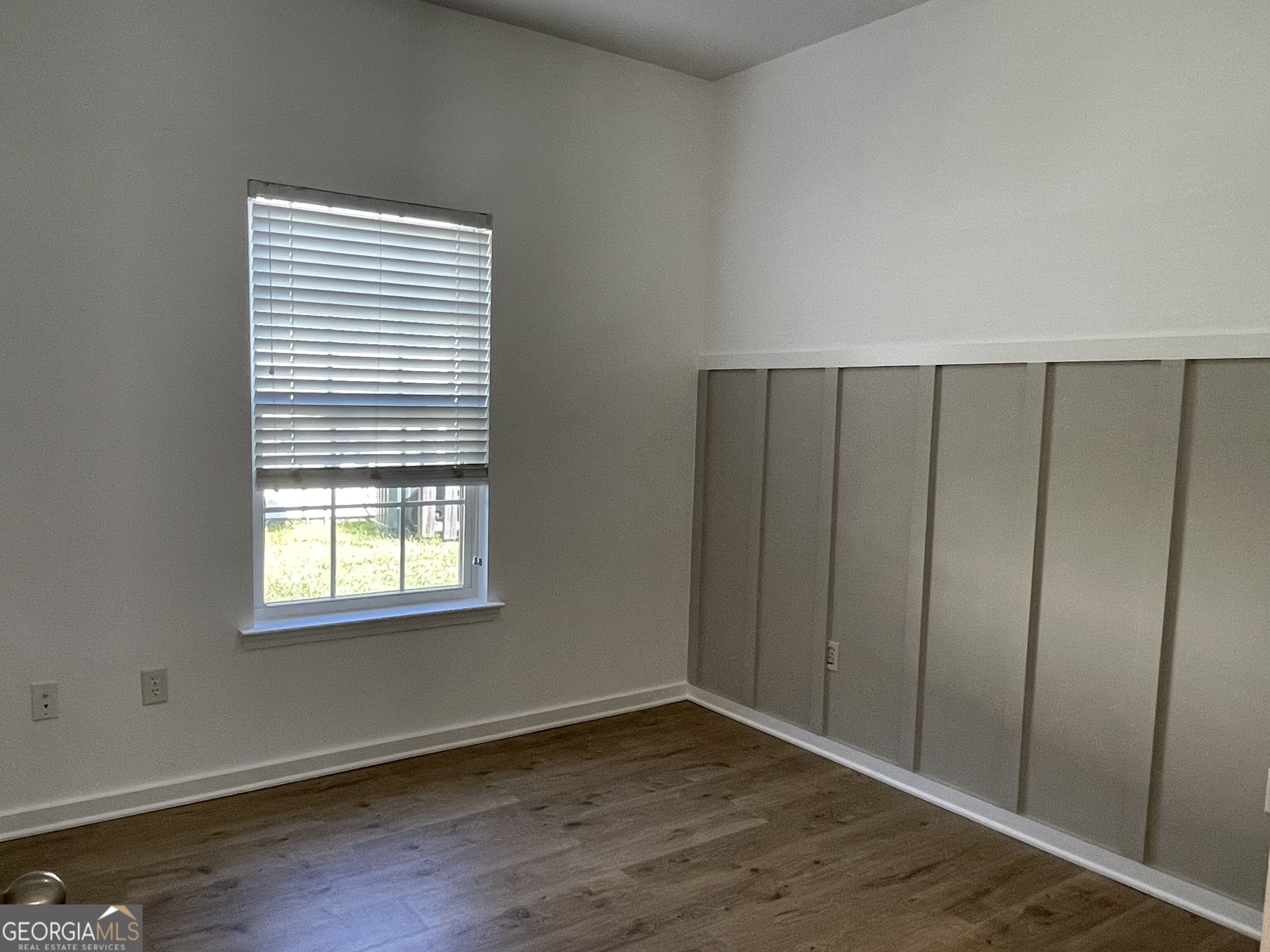10 Hartland Court Property Photo 13