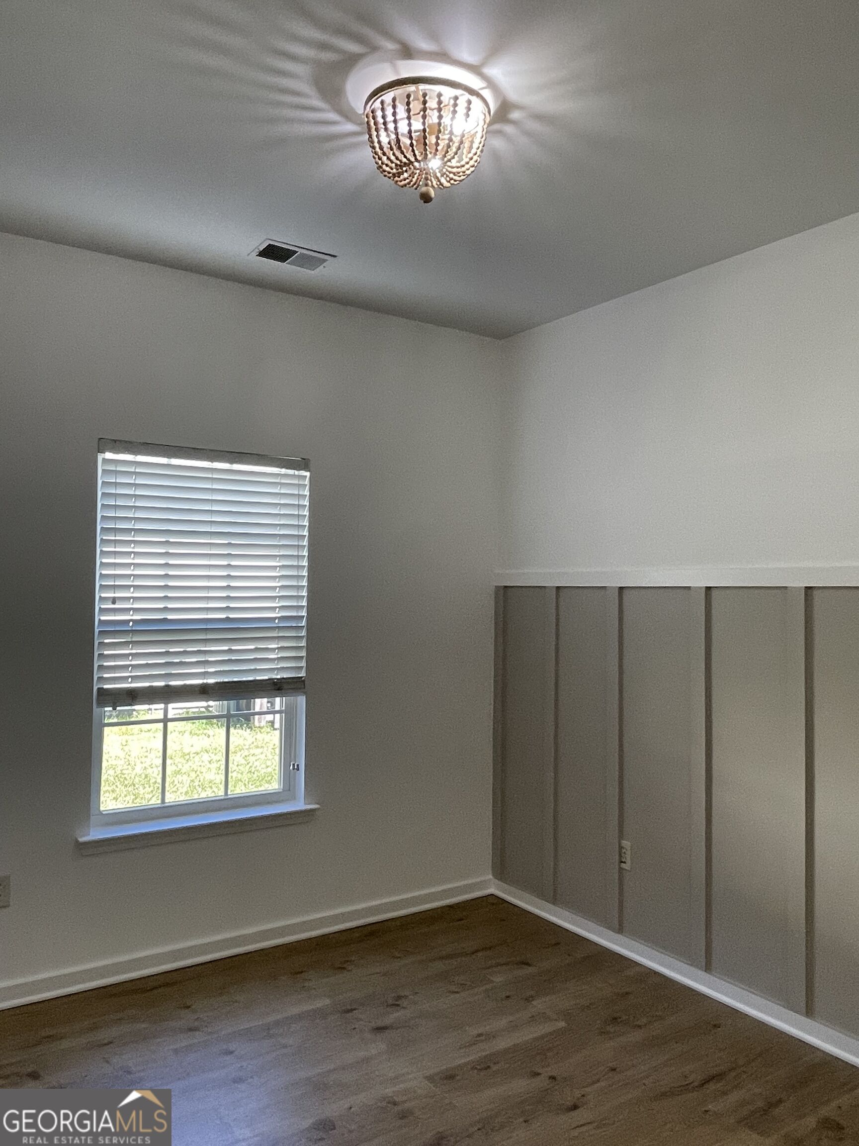 10 Hartland Court Property Photo 14