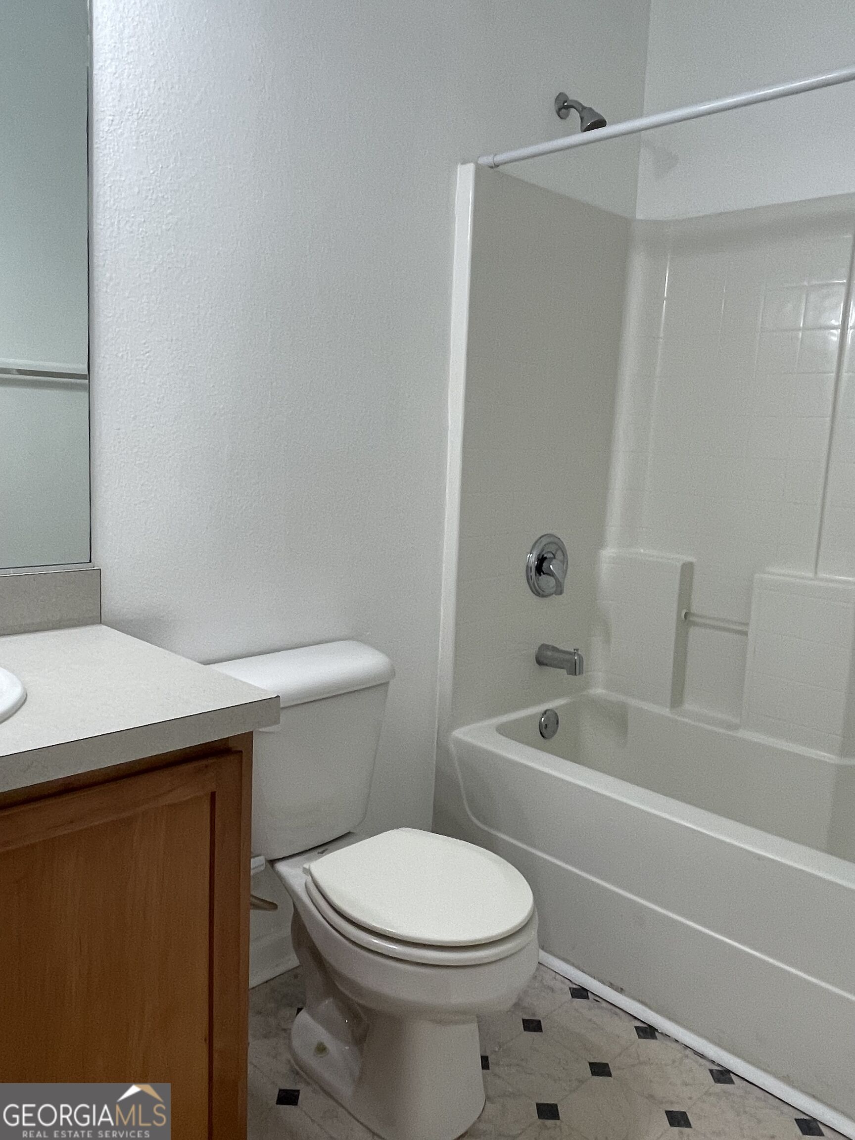 10 Hartland Court Property Photo 15