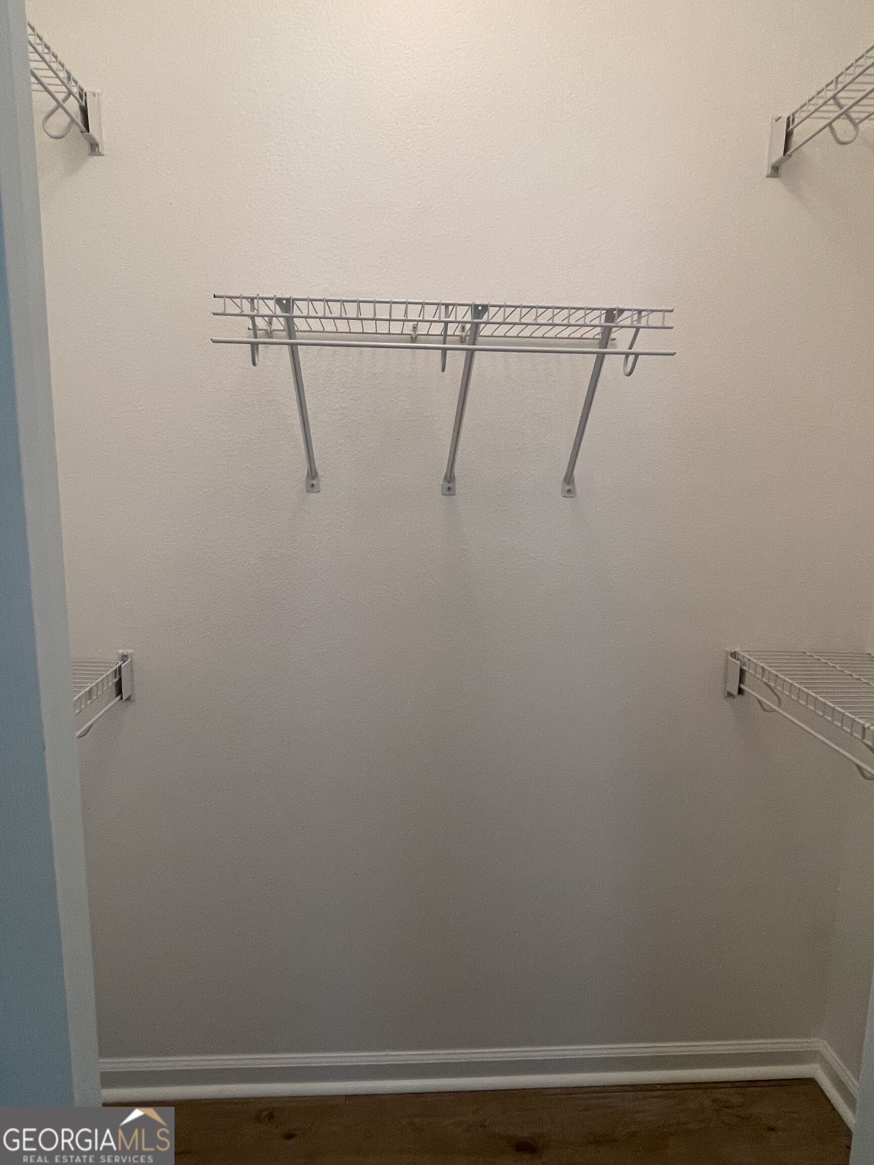 10 Hartland Court Property Photo 18