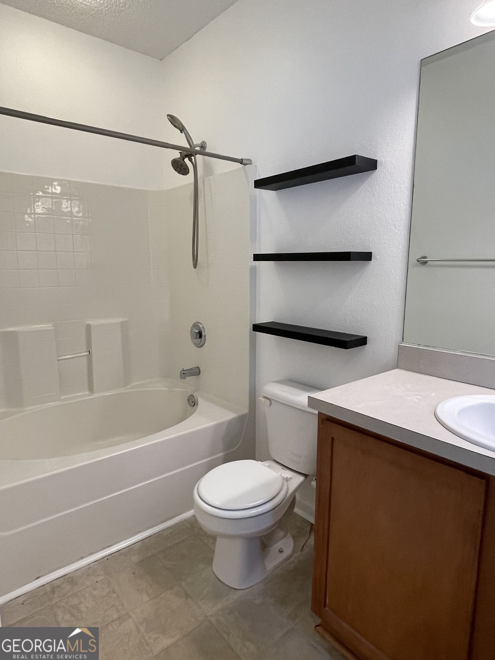 10 Hartland Court Property Photo 20