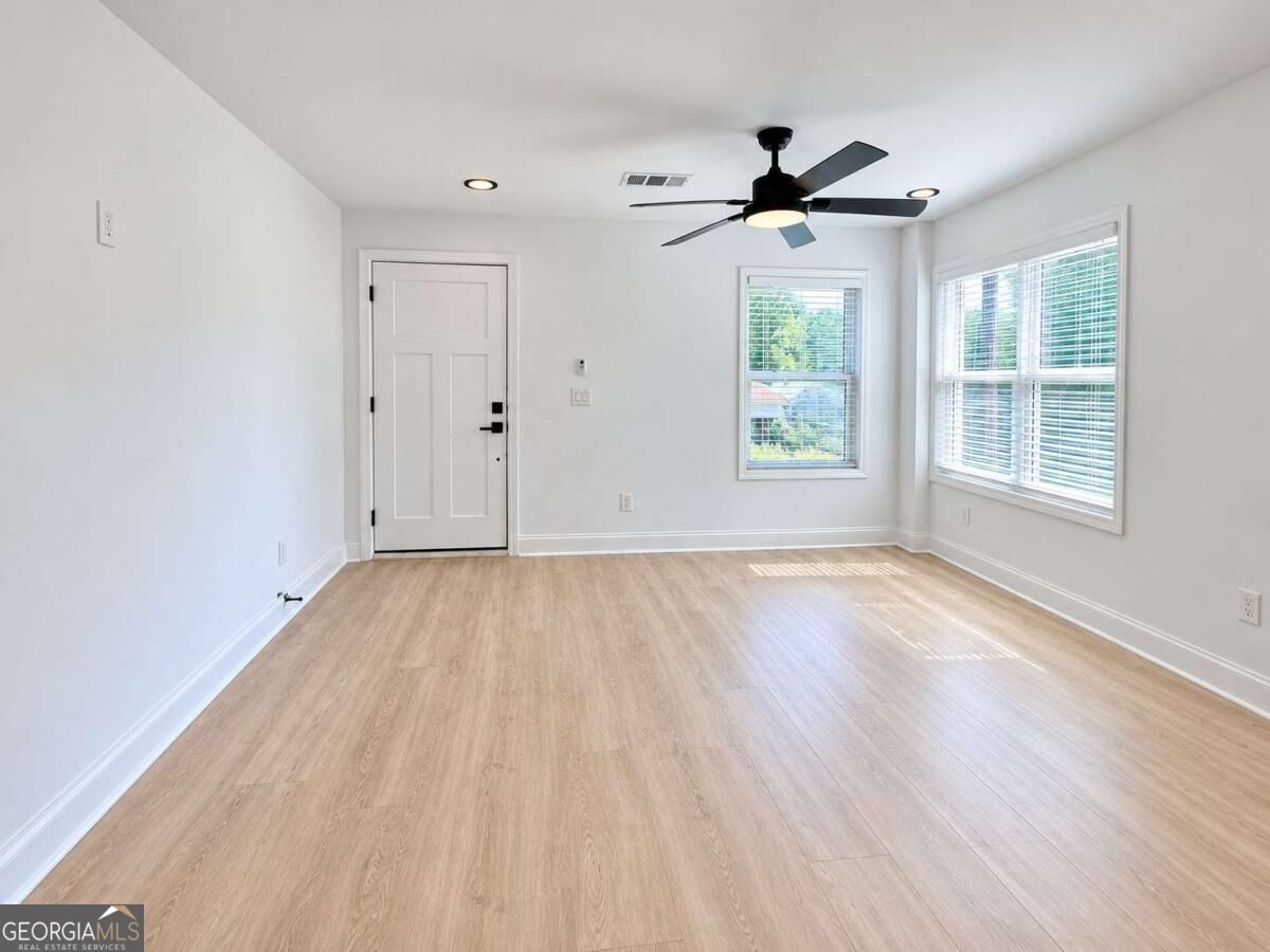 166 Burbank Drive Nw Property Photo 7