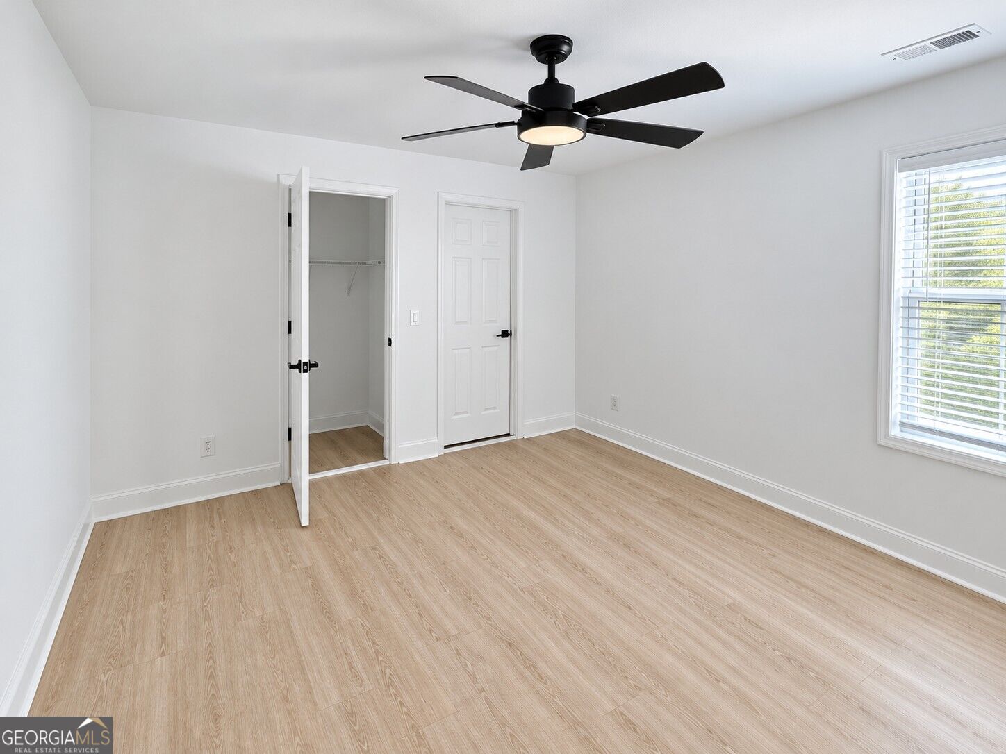 166 Burbank Drive Nw Property Photo 18