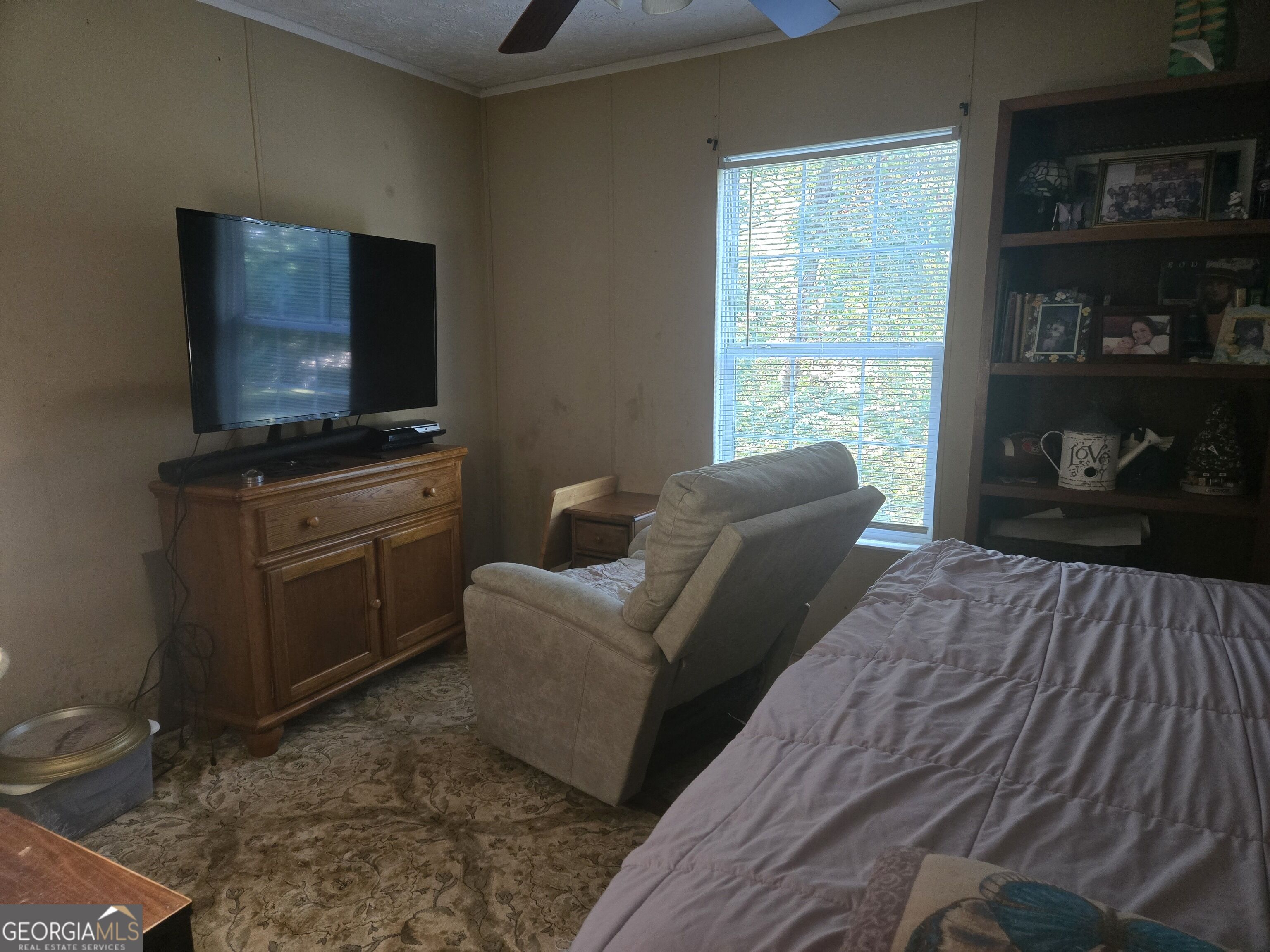 227 Cherokee Forest Park Drive Property Photo 4