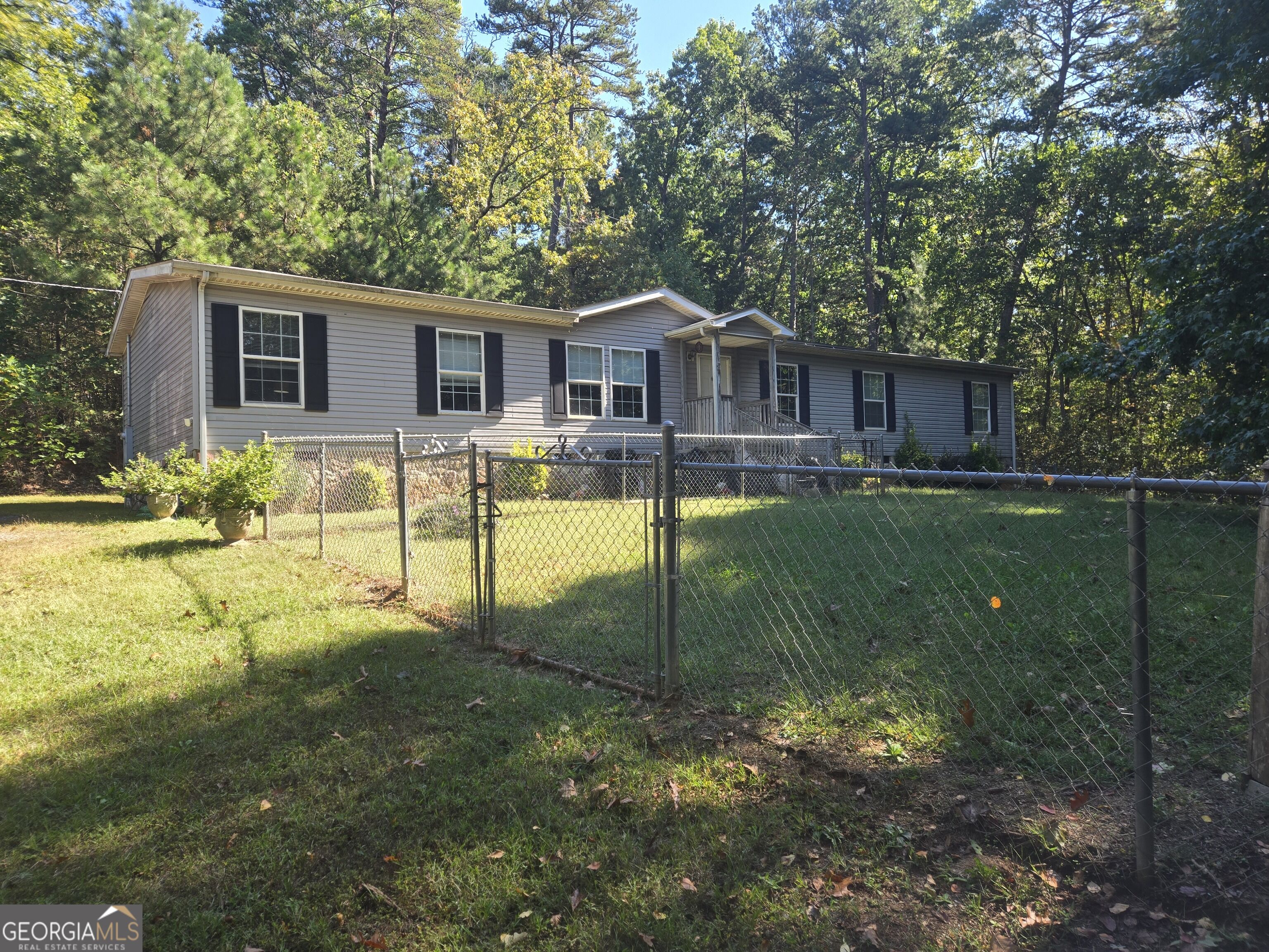 227 Cherokee Forest Park Drive Property Photo 17