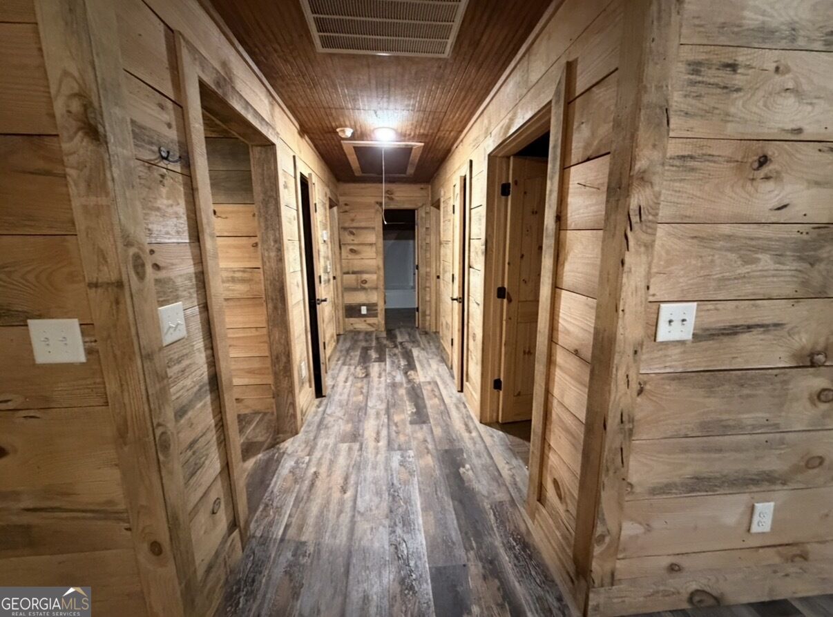 1441 Highway 36 E Property Photo 4