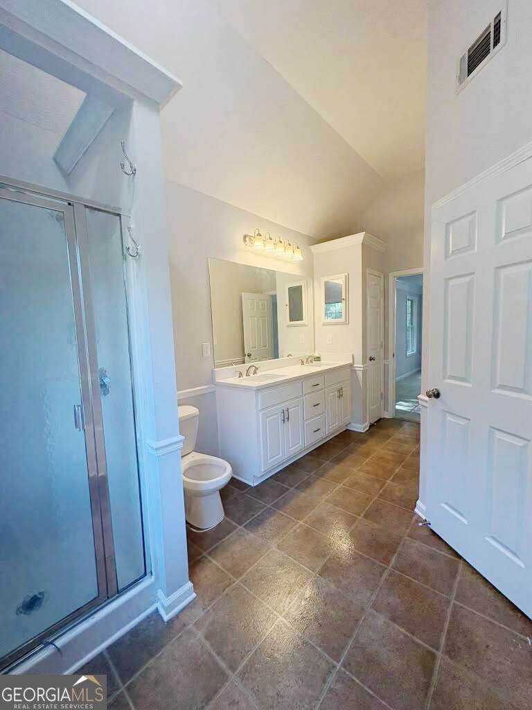 10 Clarion Court Property Photo 13