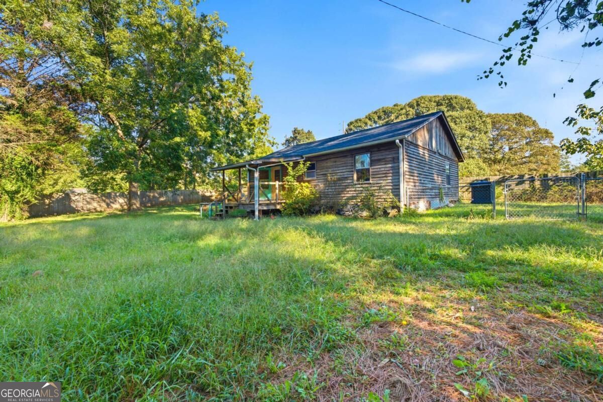 1689 King Mill Road Property Photo 2