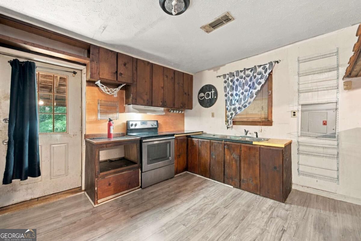 1689 King Mill Road Property Photo 8