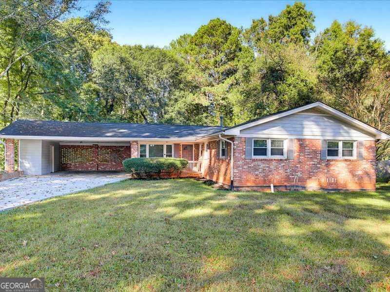 2033 Brannon Drive Property Photo 1