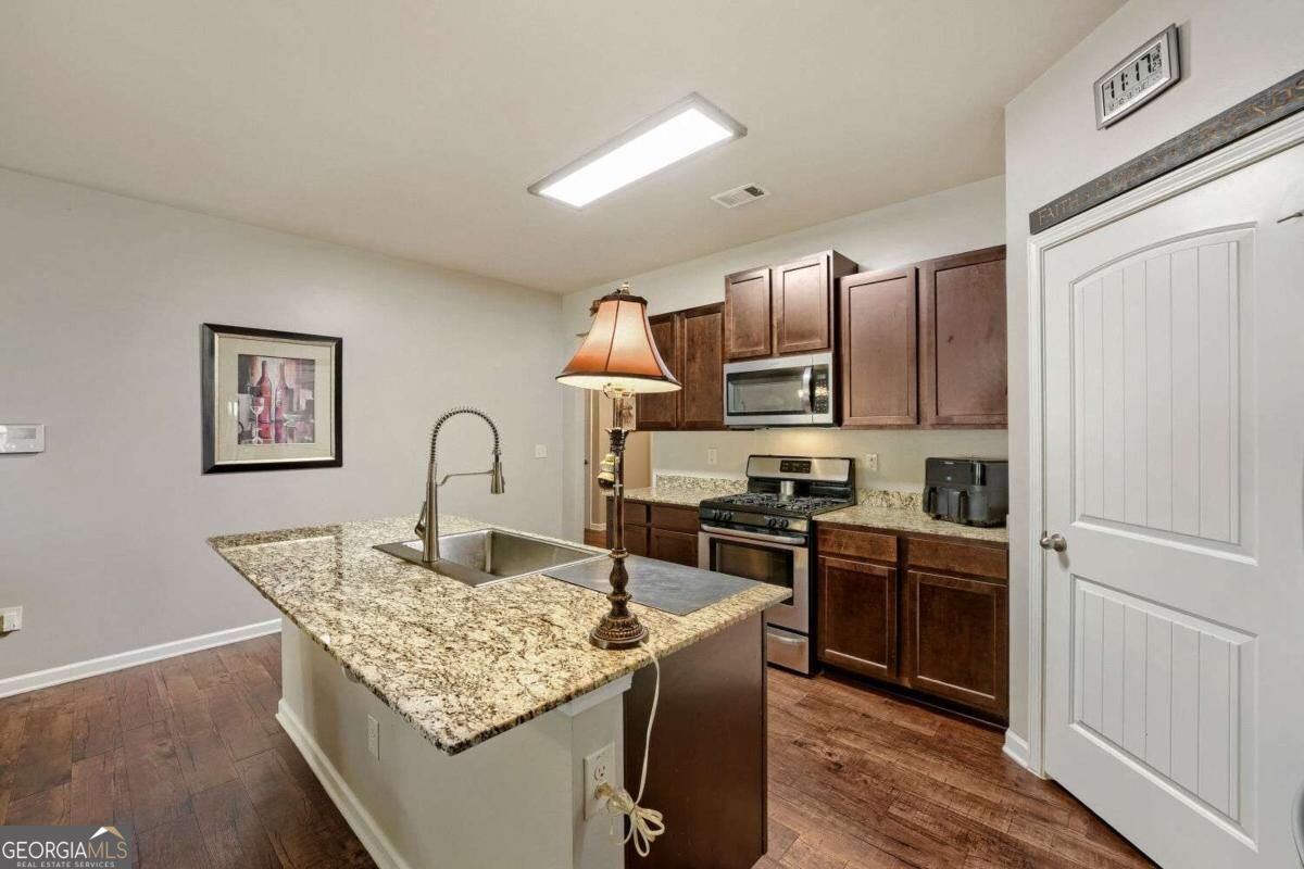 32 Westin Way Property Photo 13
