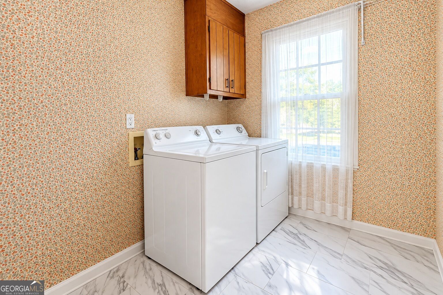 4472 Woodland Forest Drive Property Photo 11
