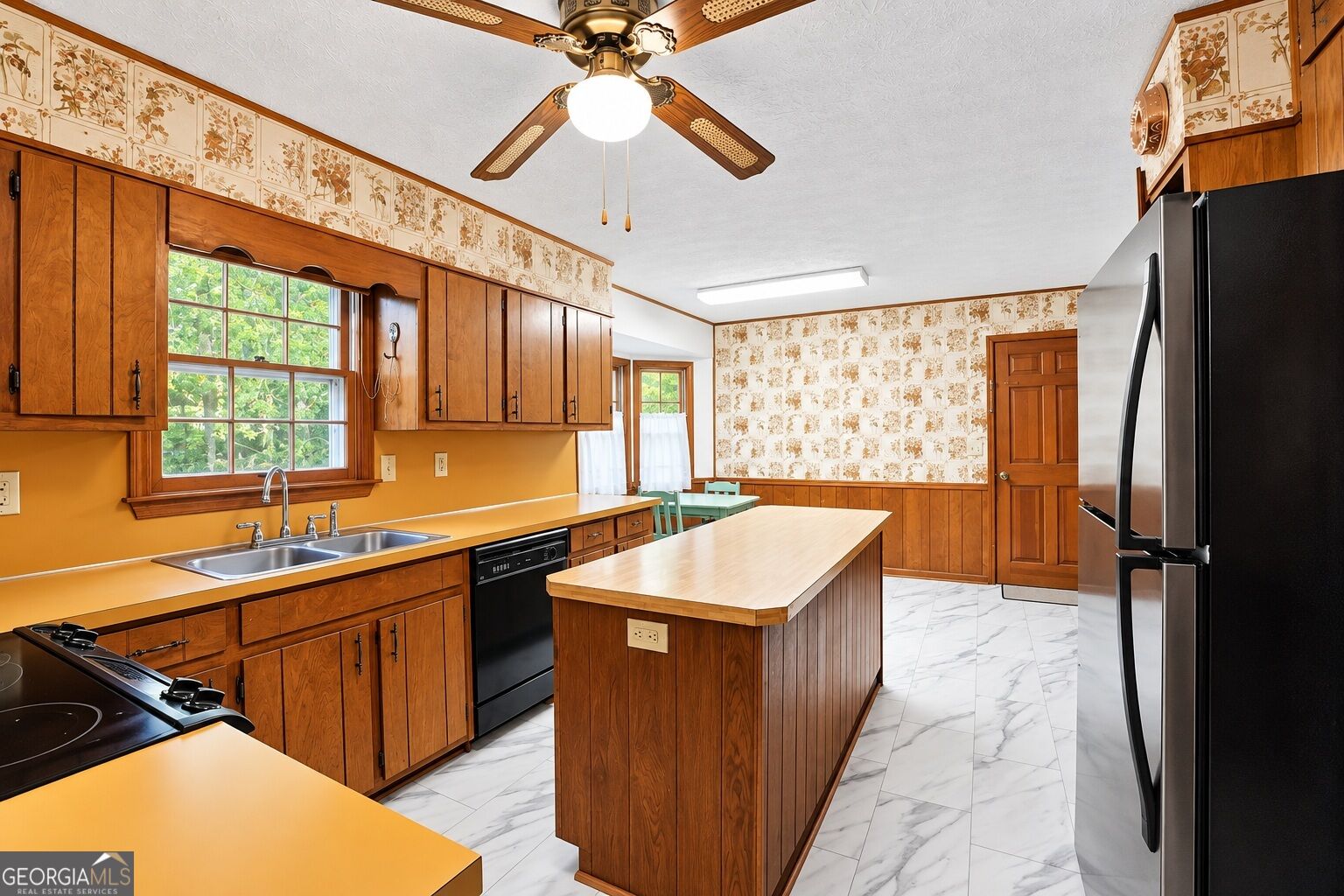 4472 Woodland Forest Drive Property Photo 16