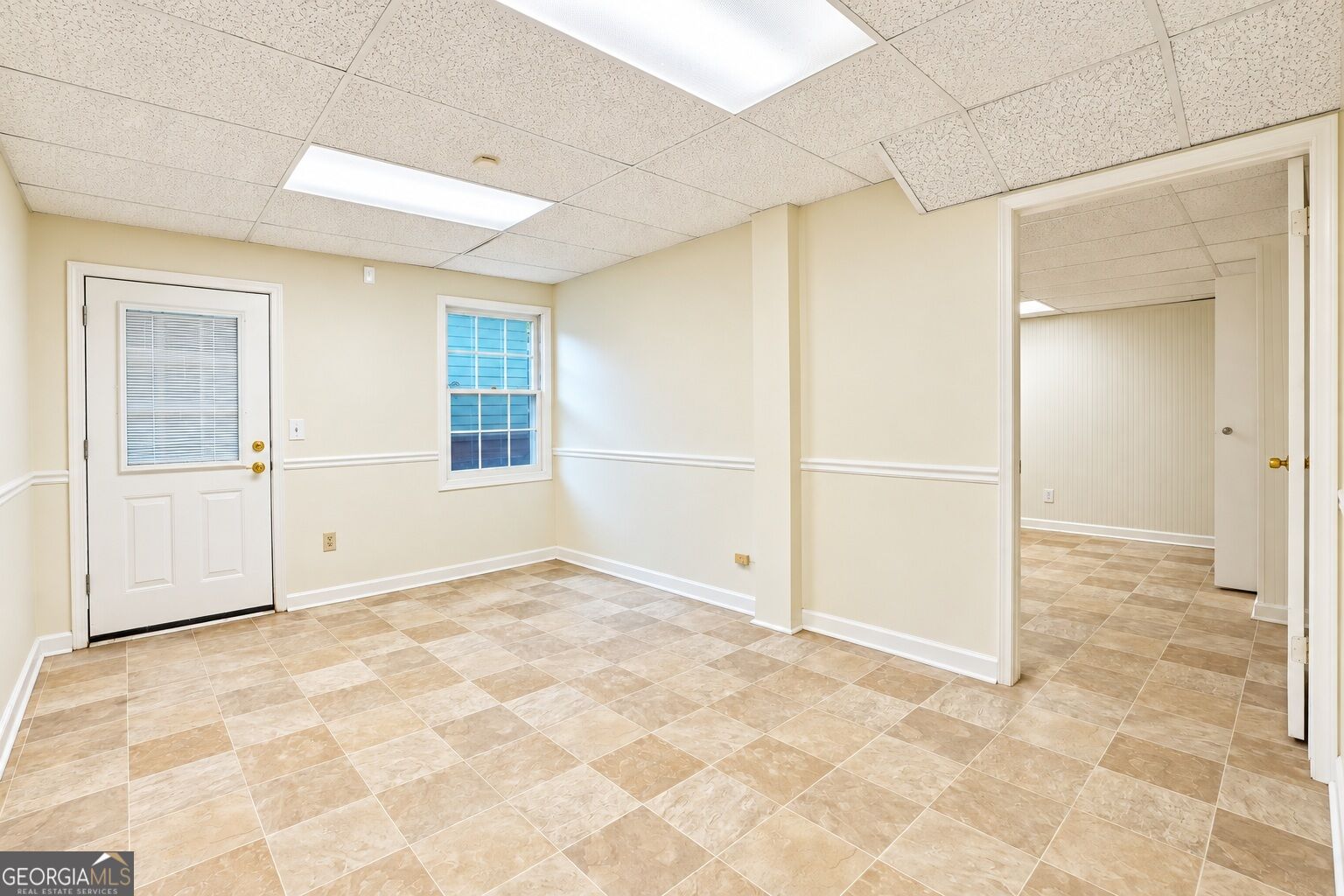 4472 Woodland Forest Drive Property Photo 32