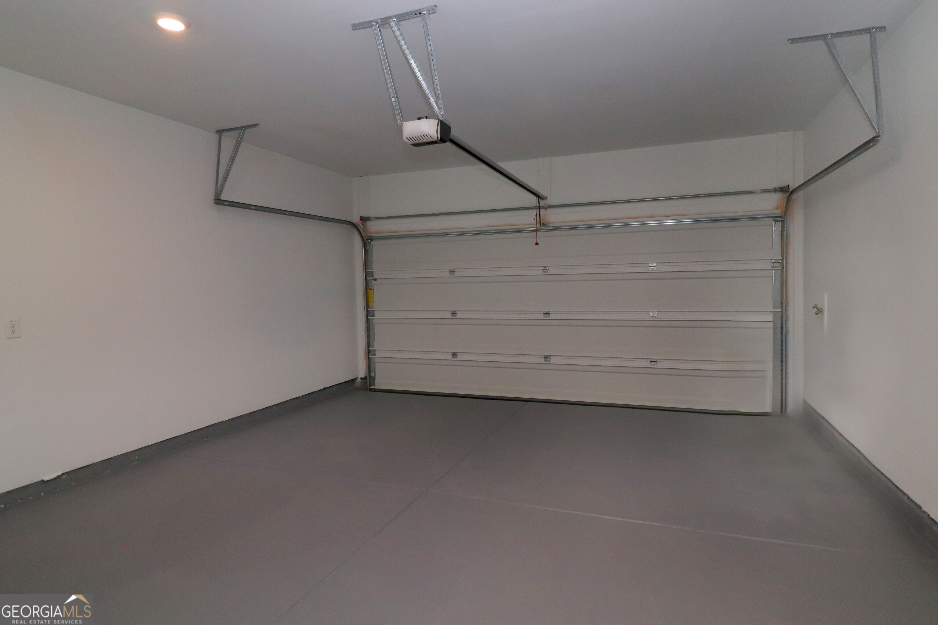 6645 Wyndale Drive Property Photo 14