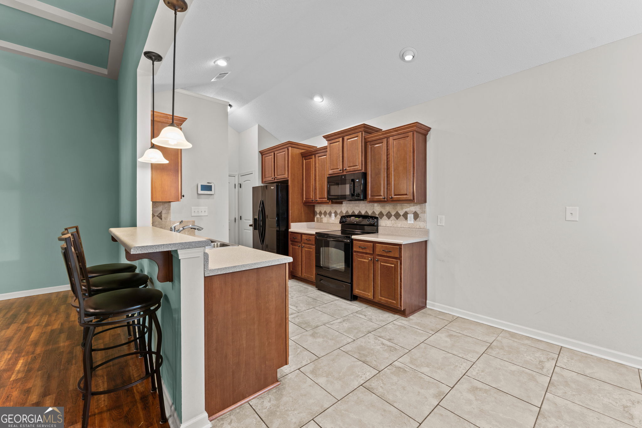 205 Edgarton Way Property Photo 10