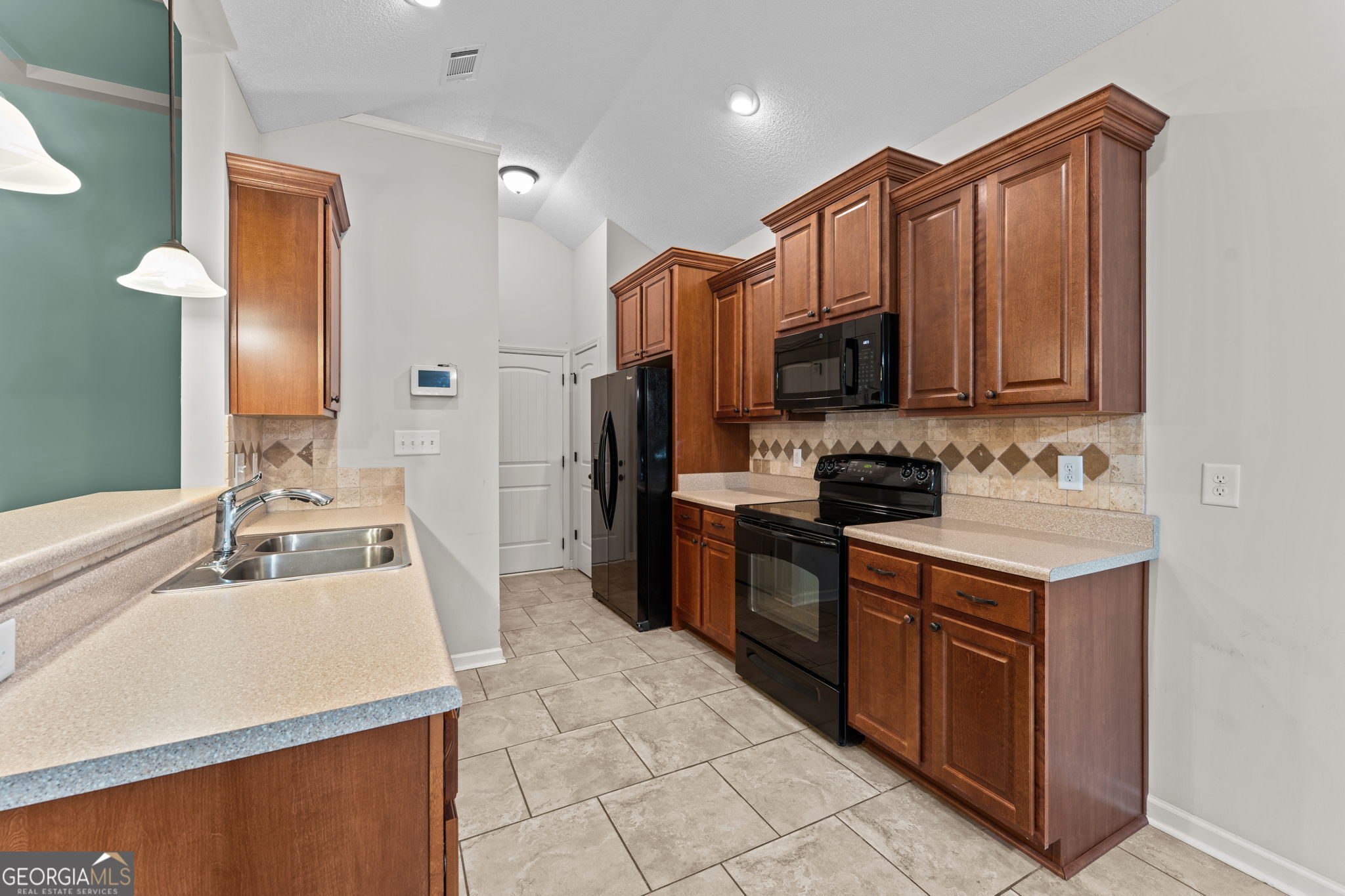 205 Edgarton Way Property Photo 11