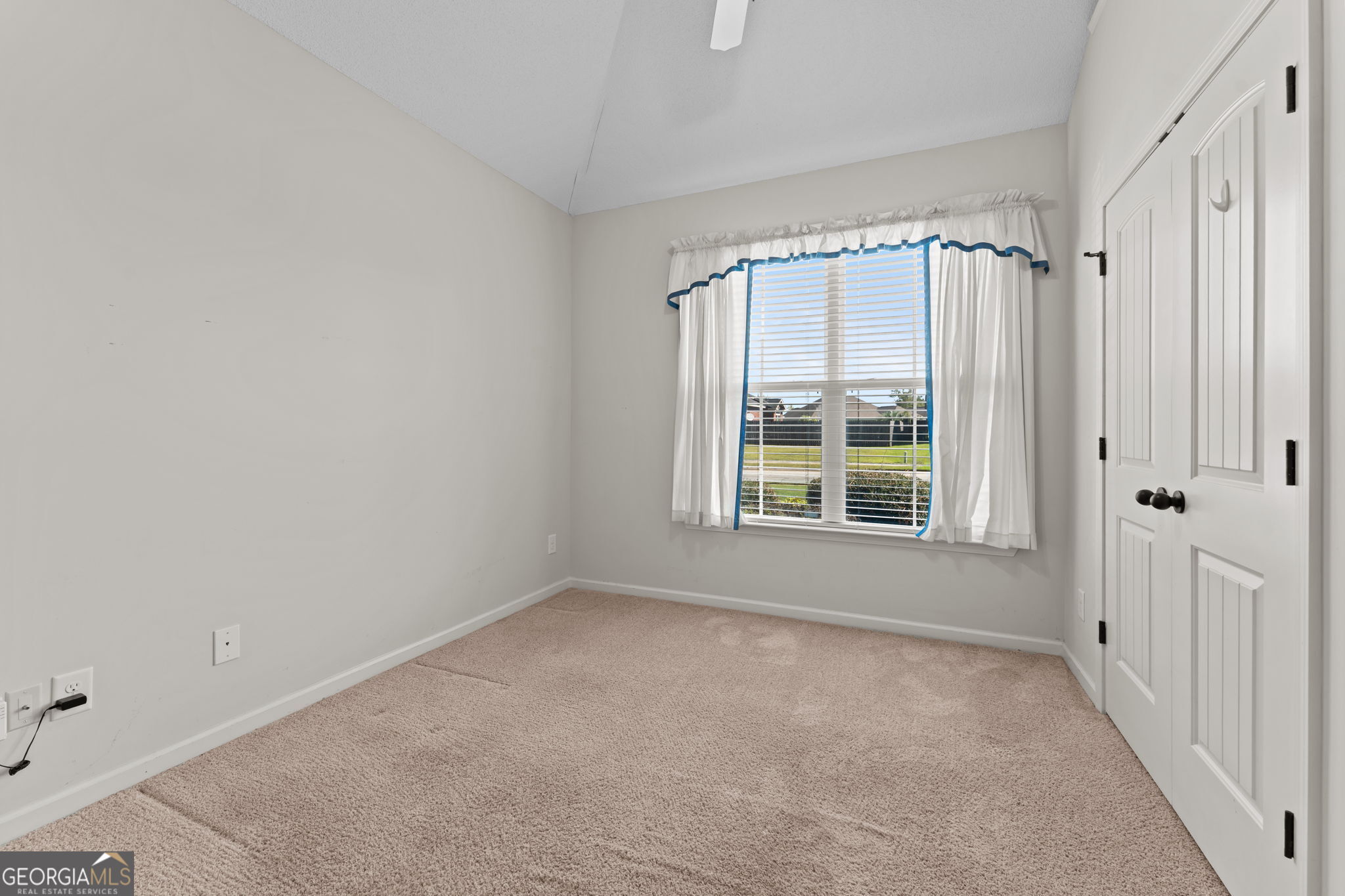 205 Edgarton Way Property Photo 27