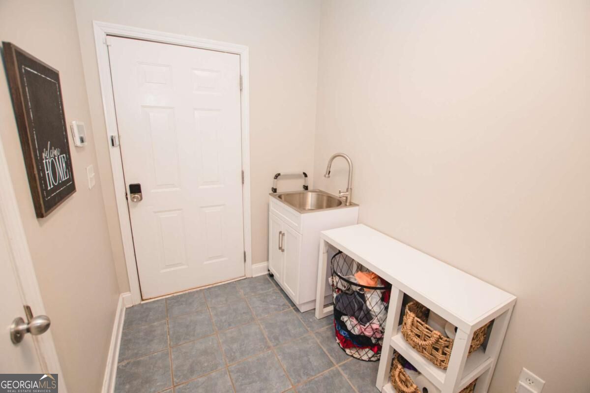 341 Prestwick Drive Property Photo 14