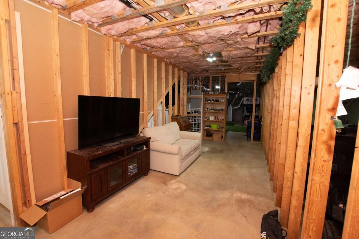 341 Prestwick Drive Property Photo 107